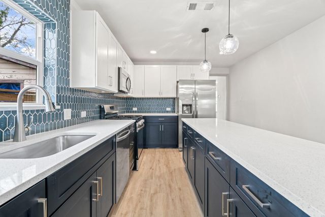 1009 Genova Street, Houston, TX 77009
