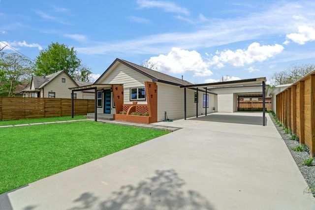 1009 Genova Street, Houston, TX 77009
