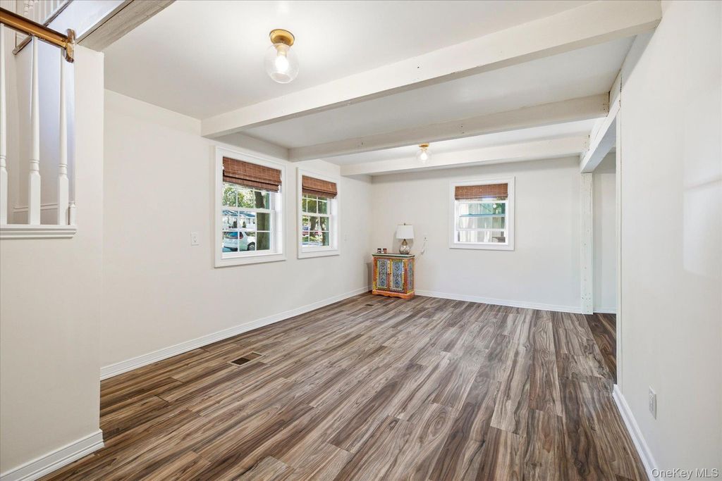 32 Lodge Lane, East Setauket, NY 11733 — photo 5