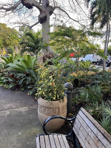 852 SW 13th Ave, Miami, FL 33135