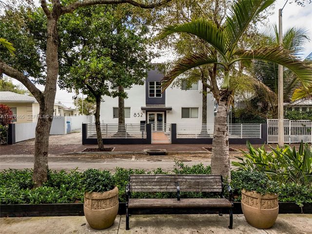 852 SW 13th Ave, Miami, FL 33135