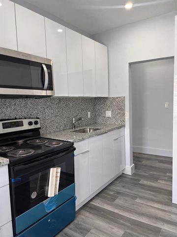 852 SW 13th Ave, Miami, FL 33135