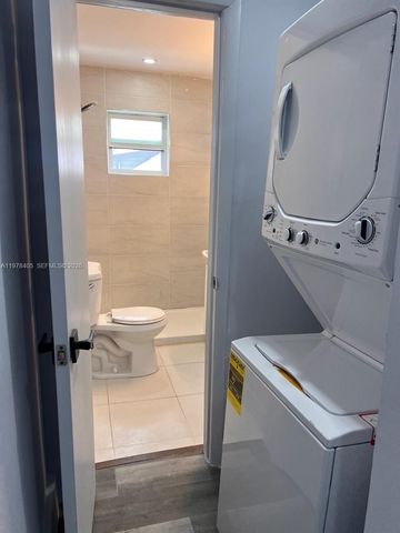 852 SW 13th Ave, Miami, FL 33135