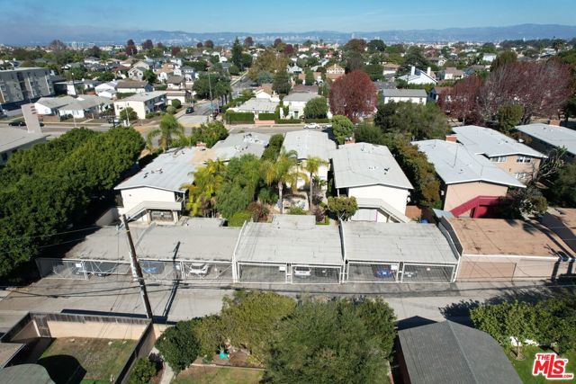 7360 W Manchester Avenue, Los Angeles, CA 90045