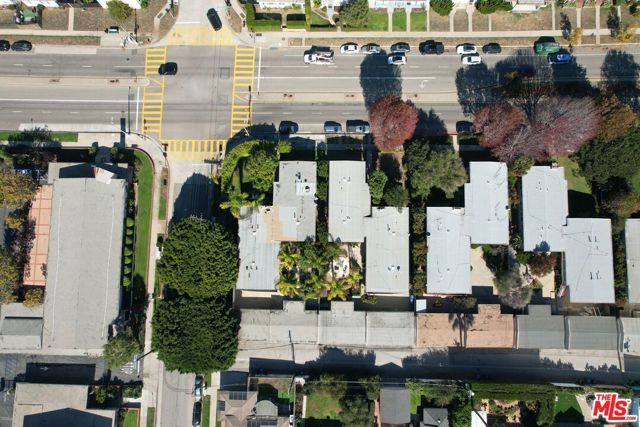 7360 W Manchester Avenue, Los Angeles, CA 90045