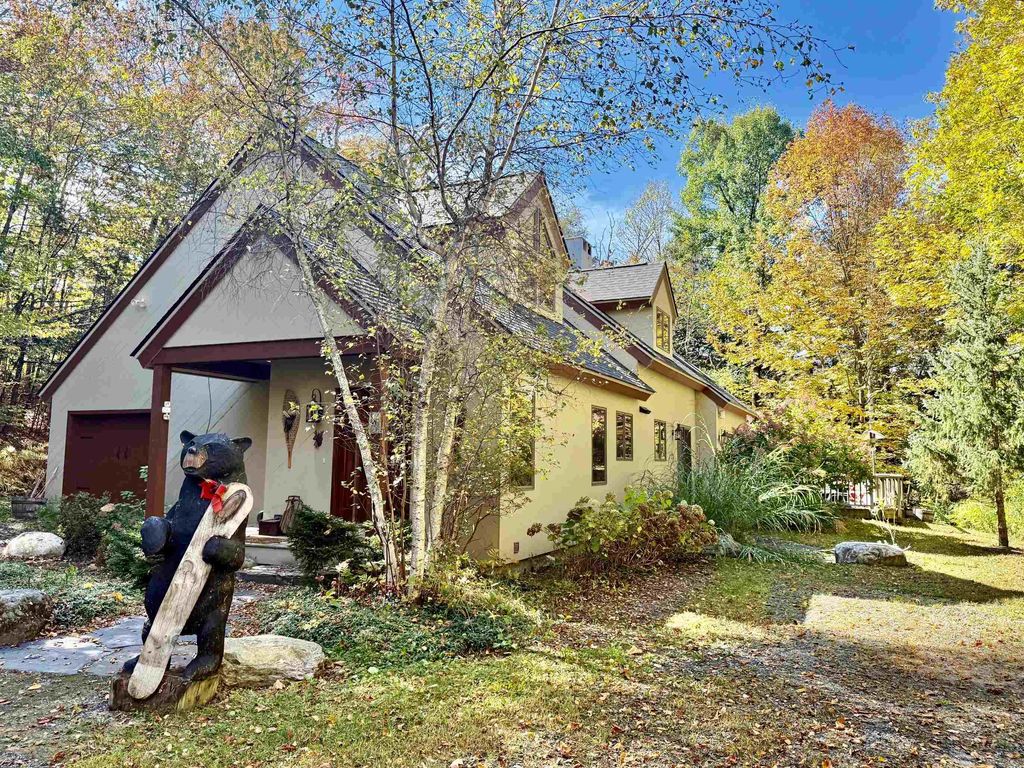 6 Chad Circle, Winhall, VT 05340