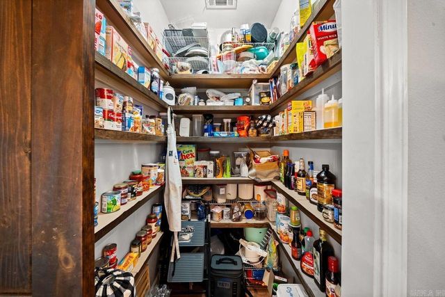 5017 ROLLING MEADOW, Benton, AR 72015