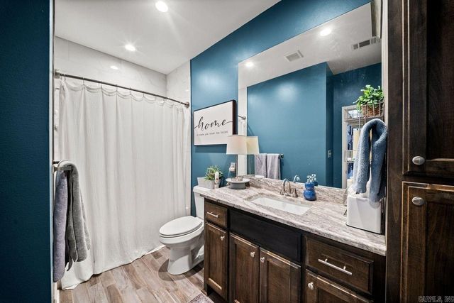 5017 ROLLING MEADOW, Benton, AR 72015