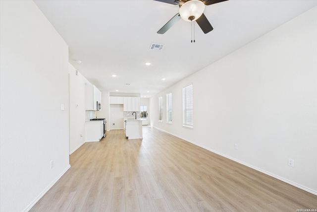 1018 West 1604 North Unit 202, San Antonio, TX 78251