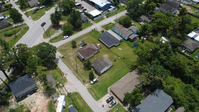 7801 Glass Street A, Houston, TX 77016