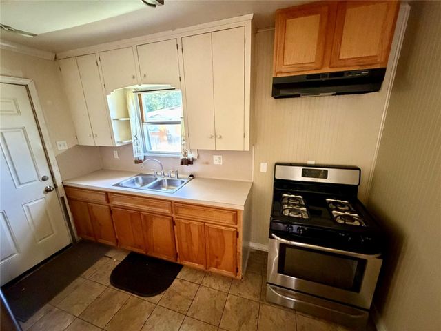 7801 Glass Street A, Houston, TX 77016