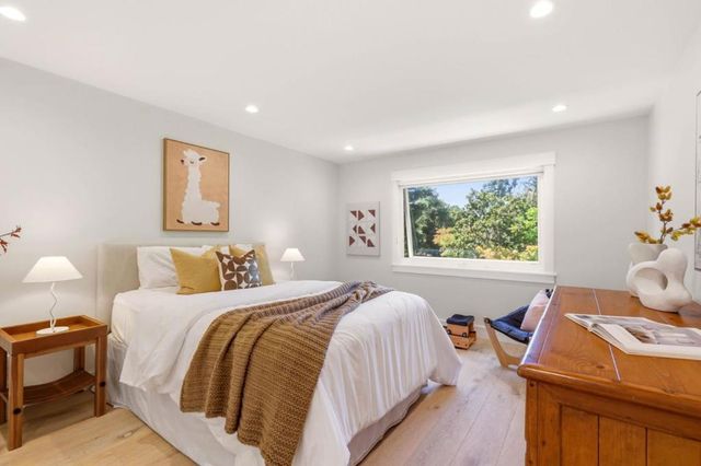 161 Stone Pine Lane, Menlo Park, CA 94025