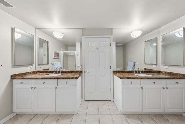 33 W Huron Street 311, Chicago, IL 60654