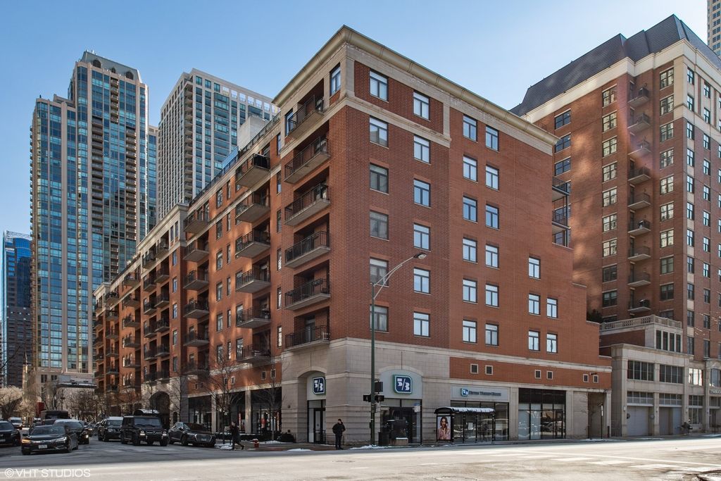 33 W Huron Street 311, Chicago, IL 60654