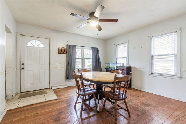 80 Eglantine Road, Greece, NY 14616