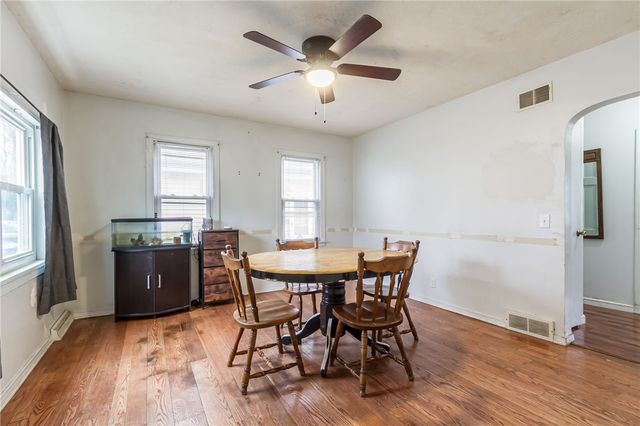 80 Eglantine Road, Greece, NY 14616