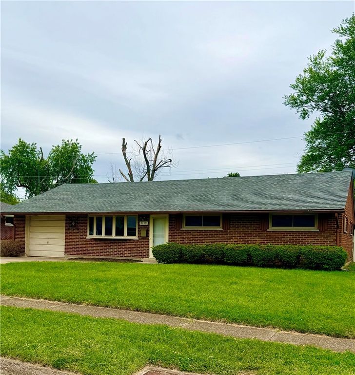 2210 Kajean Avenue, Dayton, OH 45439