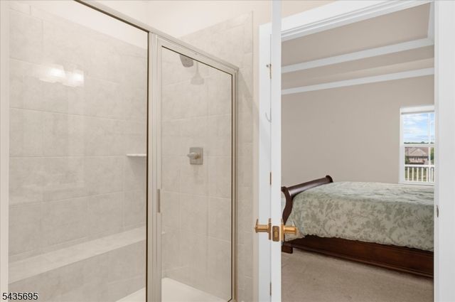 124 Club House Dr, Washington Twp., NJ 07882