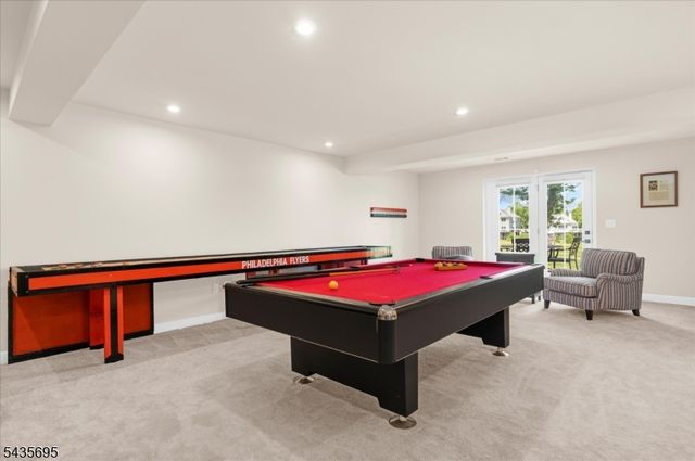 124 Club House Dr, Washington Twp., NJ 07882