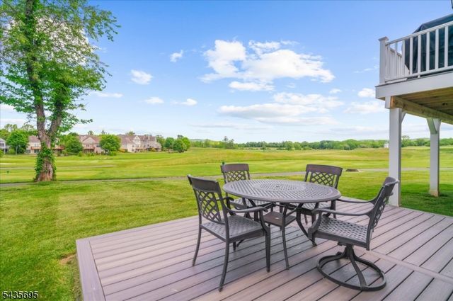 124 Club House Dr, Washington Twp., NJ 07882