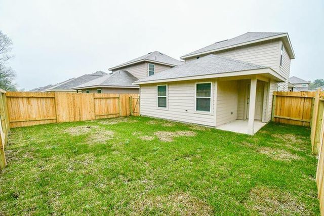 436 Upper Creek Drive, Willis, TX 77378