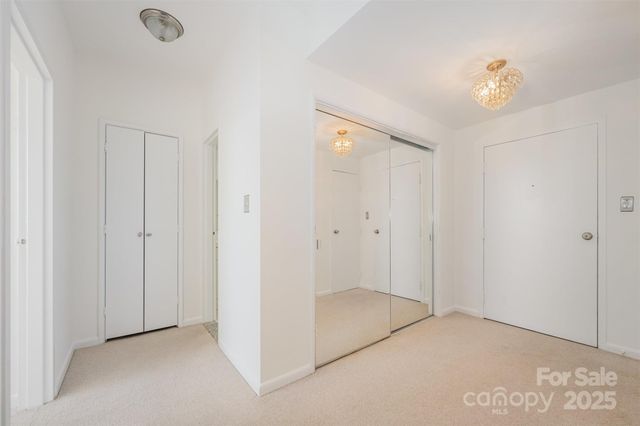 1300 Reece Road 302, Charlotte, NC 28209