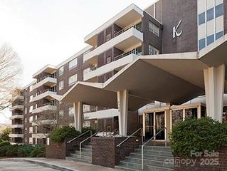 1300 Reece Road 302, Charlotte, NC 28209