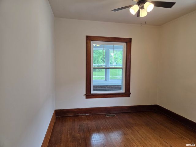 2617 W MARQUETTE Street, Peoria, IL 61605