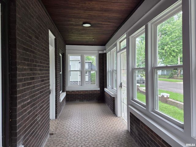 2617 W MARQUETTE Street, Peoria, IL 61605
