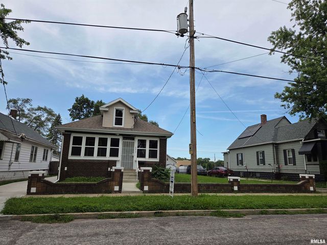 2617 W MARQUETTE Street, Peoria, IL 61605