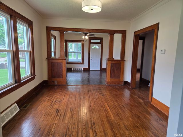 2617 W MARQUETTE Street, Peoria, IL 61605