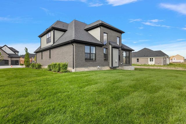 4076 Spring Meadow Drive, Sterling Heights, MI 48314