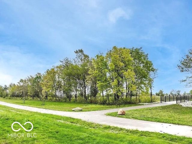 6496 Magnolia Drive, Mccordsville, IN 46055