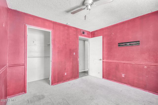 6426 W MULBERRY Drive, Phoenix, AZ 85033