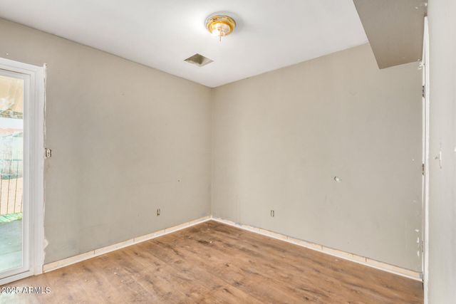 6426 W MULBERRY Drive, Phoenix, AZ 85033