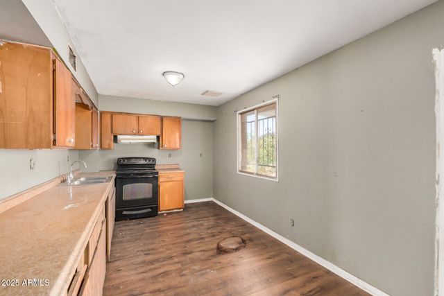 6426 W MULBERRY Drive, Phoenix, AZ 85033