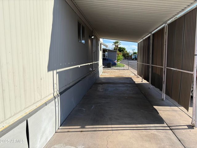 4400 W MISSOURI Avenue 302, Glendale, AZ 85301