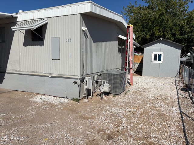 4400 W MISSOURI Avenue 302, Glendale, AZ 85301