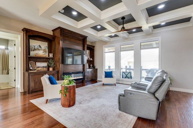 213 S Grand Mere Court, Wichita, KS 67230