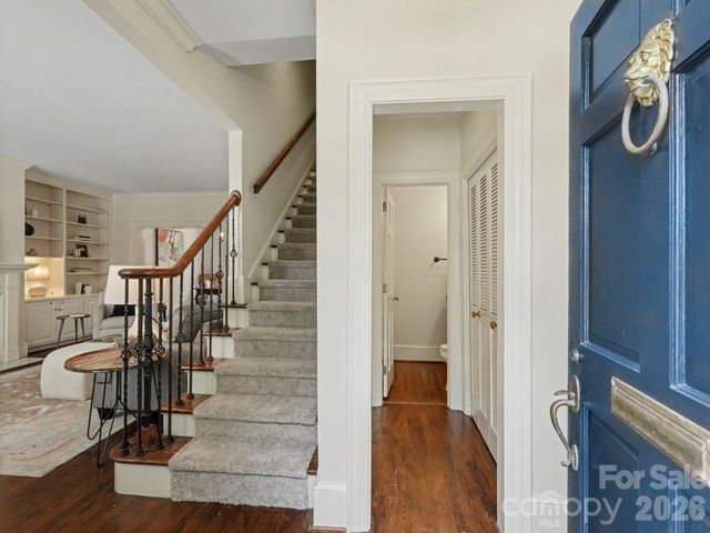 148 Perrin Place, Charlotte, NC 28207