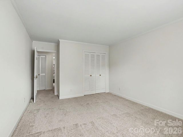 148 Perrin Place, Charlotte, NC 28207