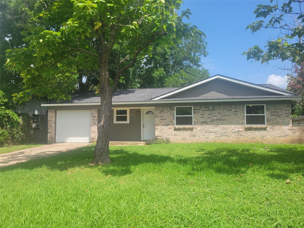 14421 Horseshoe Trail, Balch Springs, TX 75180