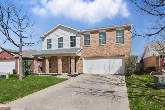 9005 Wagon Trail, Aubrey, TX 76227