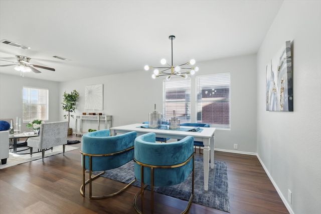 9005 Wagon Trail, Aubrey, TX 76227