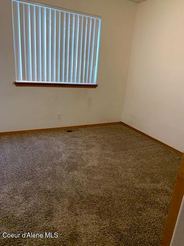 828 N Doryport CT, Post Falls, ID 83854