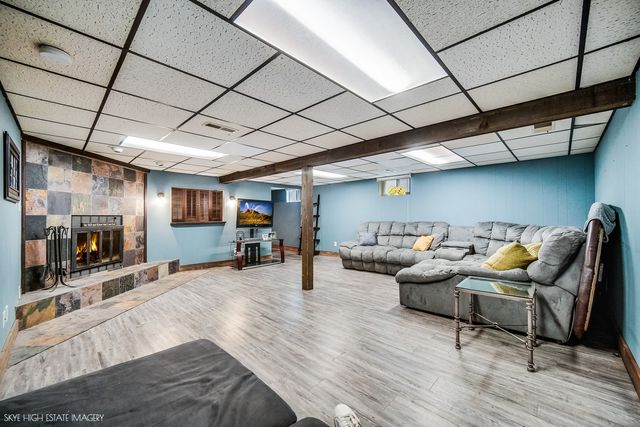 514 E 164th Place, South Holland, IL 60473
