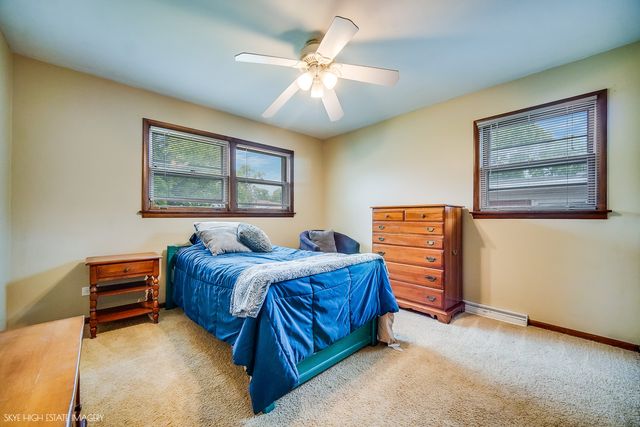 514 E 164th Place, South Holland, IL 60473