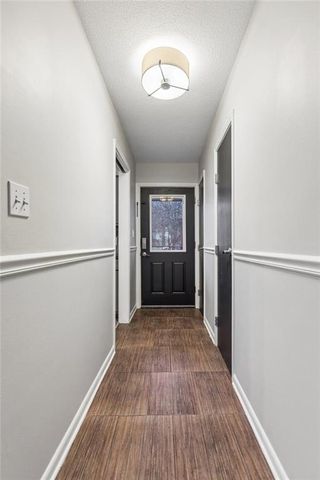 5700 W 97th Street, Overland Park, KS 66207