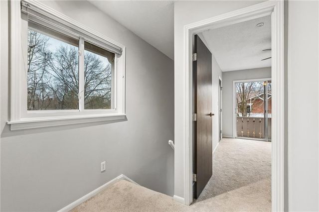 5700 W 97th Street, Overland Park, KS 66207