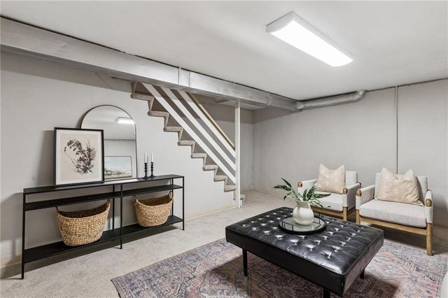 5700 W 97th Street, Overland Park, KS 66207